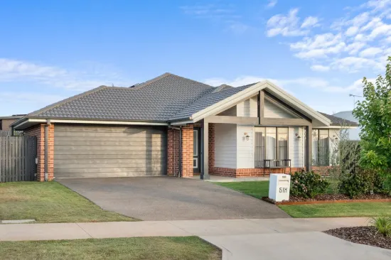 6 Ryder Avenue, Highfields, Qld 4352