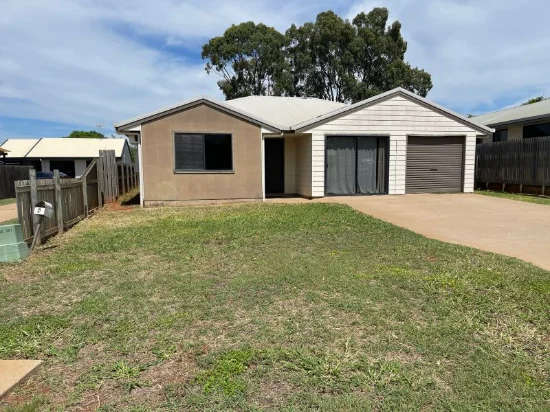 6 Savannah Drive, Moranbah, Qld 4744