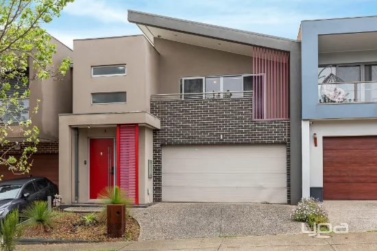 6 Seddon Place, Caroline Springs, Vic 3023