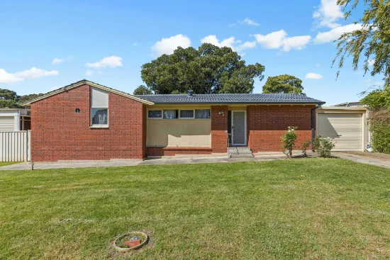 6 Simeon Cres, Morphett Vale, SA 5162