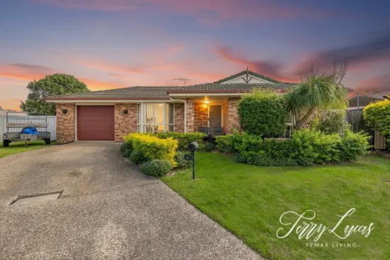 6 Solo Court, Beachmere, Qld 4510