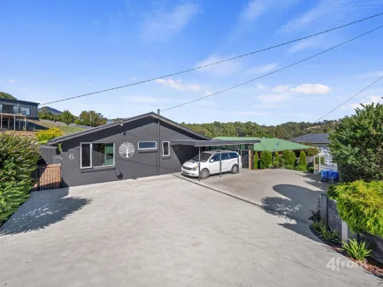 6 South Road, Penguin, Tas 7316