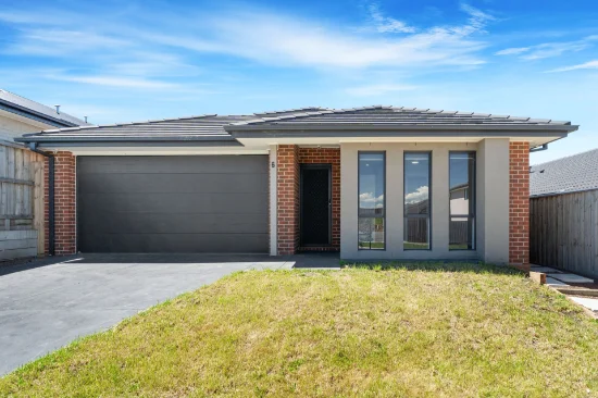 6 Sparrowhawk Drive, Beveridge VIC 3753 - For Rent