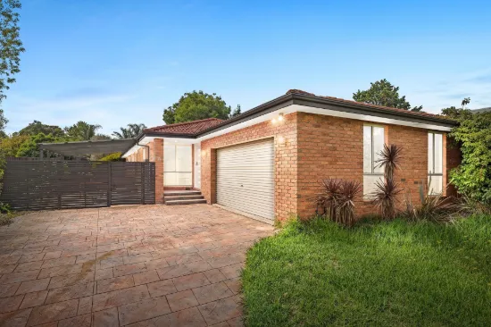 6 St.Andrews Close, Carrum Downs, Vic 3201