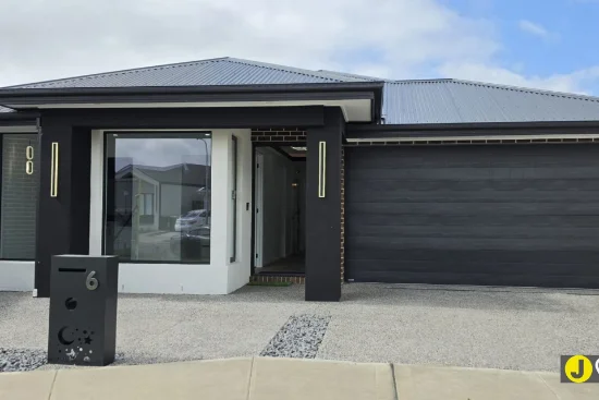 6 Templetonia Circuit, Mickleham, Vic 3064