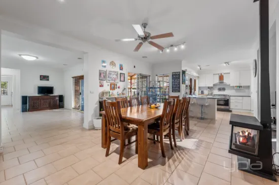 6 The Strand, Melton, Vic 3337-Image