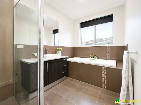 6 The Terrace, Melton, Vic 3337-Image