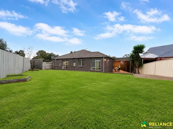 6 The Terrace, Melton, Vic 3337-Image