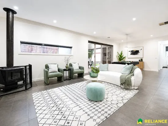 6 The Terrace, Melton, Vic 3337-Image