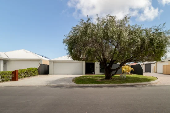 6 Wallung Road, Dalyellup, WA 6230