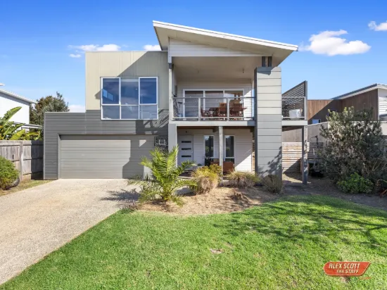 6 Waterford Drive, Cowes, Vic 3922
