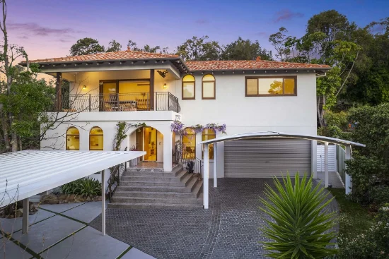 6 Webb Close, Illawong, NSW 2234