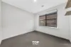 6 Whinstone Avenue, Clyde, Vic 3978-Image