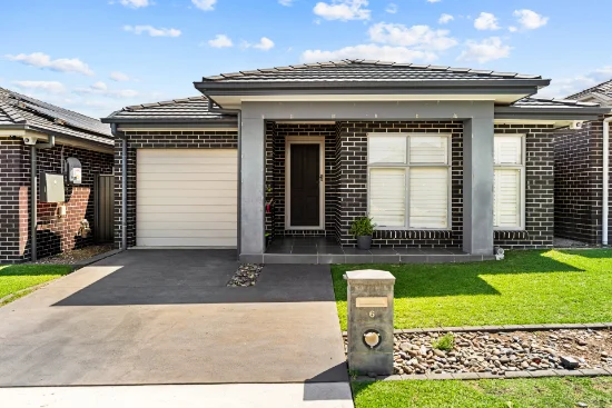6 Whyalla Street, Jordan Springs, NSW 2747 - For Sale