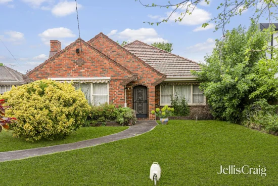 6 Wickham Grove, Strathmore, Vic 3041