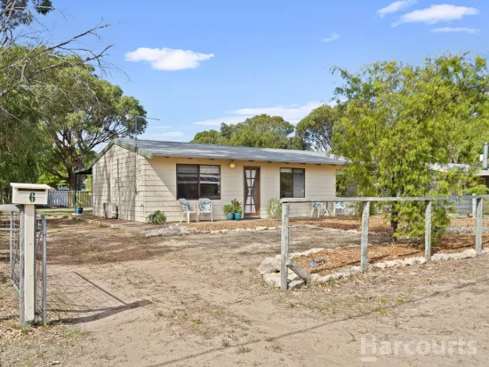 6 Wildcat Way, Preston Beach, WA 6215