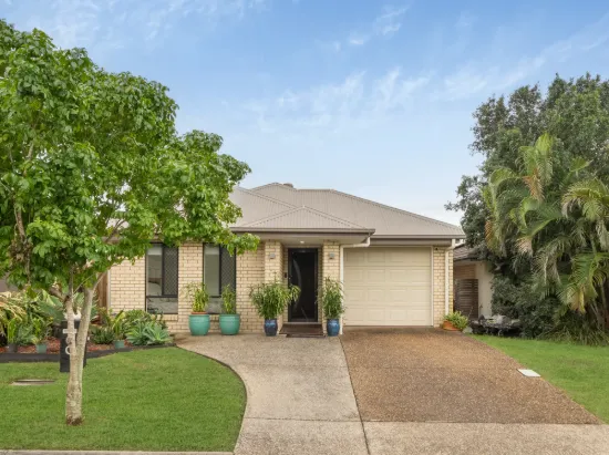 6 Williams Crescent, North Lakes, Qld 4509