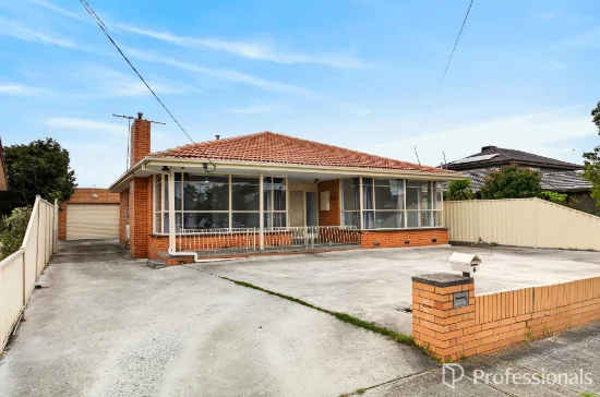 6 Willow Avenue, St Albans, Vic 3021