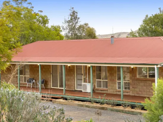 6 Windermere Drive, Hodgson Vale, Qld 4352