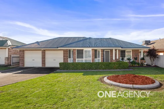 6 WOOMERA PLACE, Glenfield Park, NSW 2650