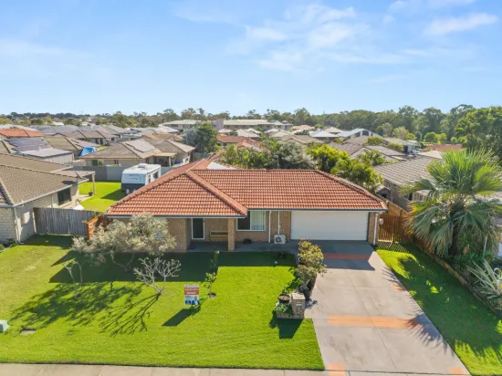 6 Zircon Street, Urangan, Qld 4655