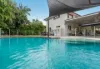 60 Armstrong Way, Highland Park, Qld 4211