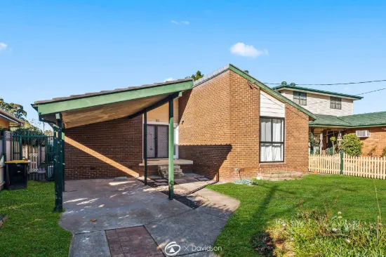 60 Bardia Parade, Holsworthy, NSW 2173