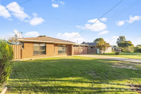 60 Brunskill Road, Lake Albert, NSW 2650