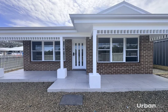 60 Caphilly Parkway, North Rothbury, NSW 2335
