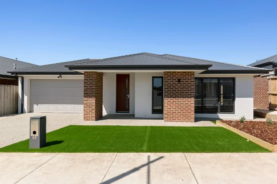 60 Flannery Circuit, Charlemont, Vic 3217