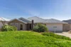 60 Kaloona Drive, Bourkelands, NSW 2650