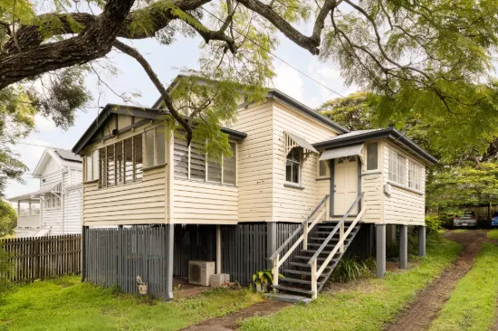 60 Lanham Avenue, Grange, Qld 4051