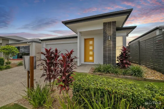 60 McConnell Esplanade, Strathpine, Qld 4500