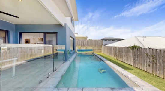 60 Ross Road, Upper Kedron, Qld 4055