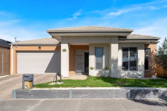 60 Turion Drive, Mickleham, Vic 3064