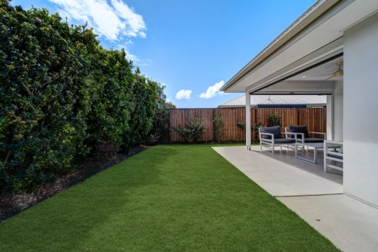 60 Wood Crescent, Baringa, Qld 4551