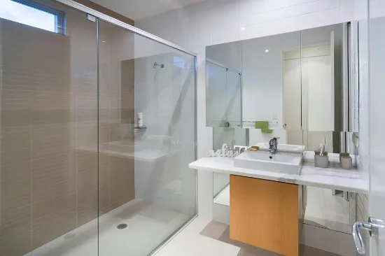 6070 Lugano Drive, Hope Island, Qld 4212-Image