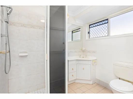 61 Bishop Street, The Range, Qld 4700-Image