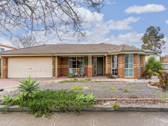 61 Chittenup Bend, Sydenham, Vic 3037