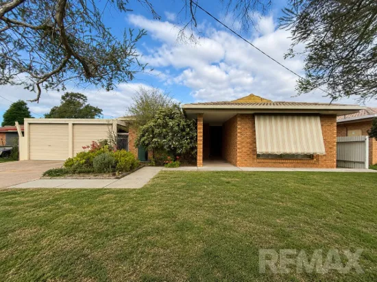 61 Cuter Avenue, Kooringal, NSW 2650