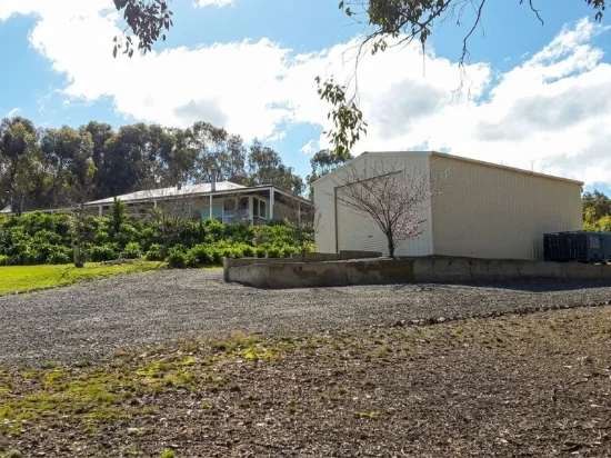 61 Ferris Street, Thoona, Vic 3726