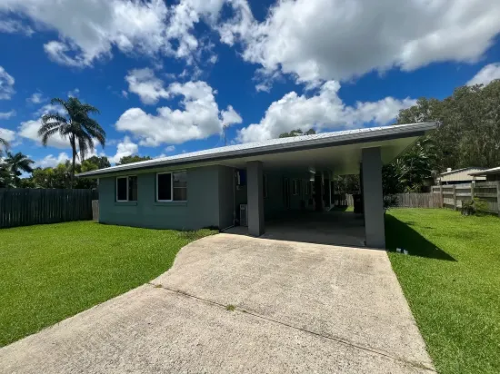 61 Geoffrey Thomas Drive, Bucasia, Qld 4750
