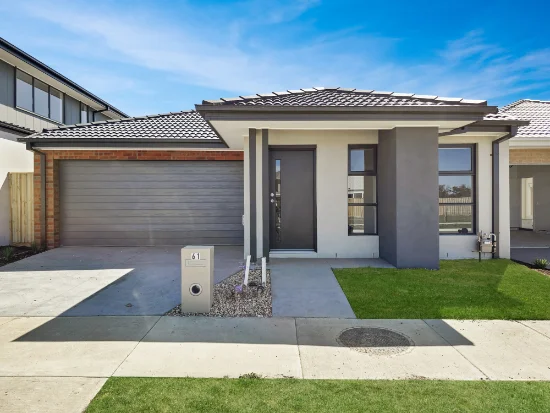 61 Gilroy Crescent, Charlemont, Vic 3217