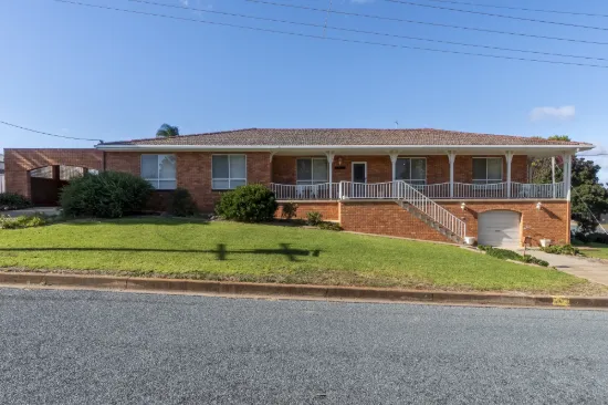 61 Haig Street, Temora, NSW 2666