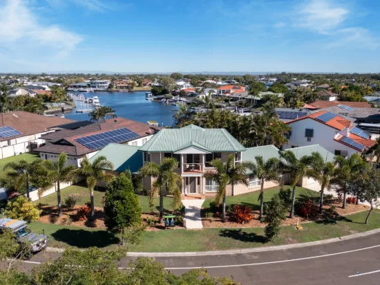 61 Headsail Drive, Banksia Beach, Qld 4507