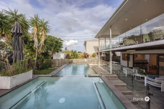 61 Highlands Street, Wavell Heights, Qld 4012