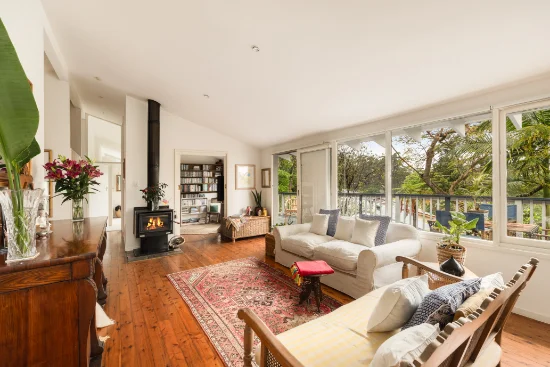 61 Hunter Avenue, St Ives, NSW 2075