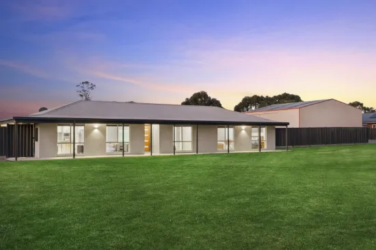 61 Irrewillipe Road, Elliminyt, Vic 3250