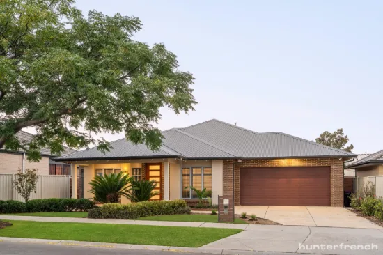 61 Lawson Way, Caroline Springs, Vic 3023