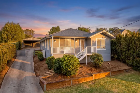 61 May Street, Robertson, NSW 2577